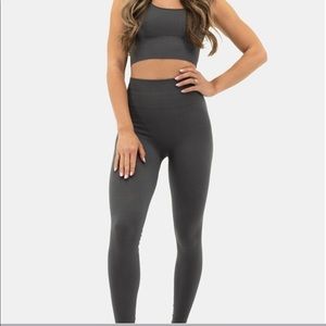 Balance Athletica The Energy Pant - Quartz